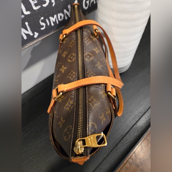 COA INCLUDED - Louis Vuitton Monogram Totally - Picture 7 of 15